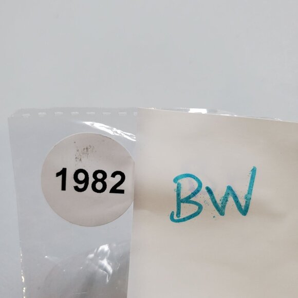 Cacique Boost Plunge Underwire Bra Women Size 44D NWT Intimates Adjustable - Picture 12 of 12